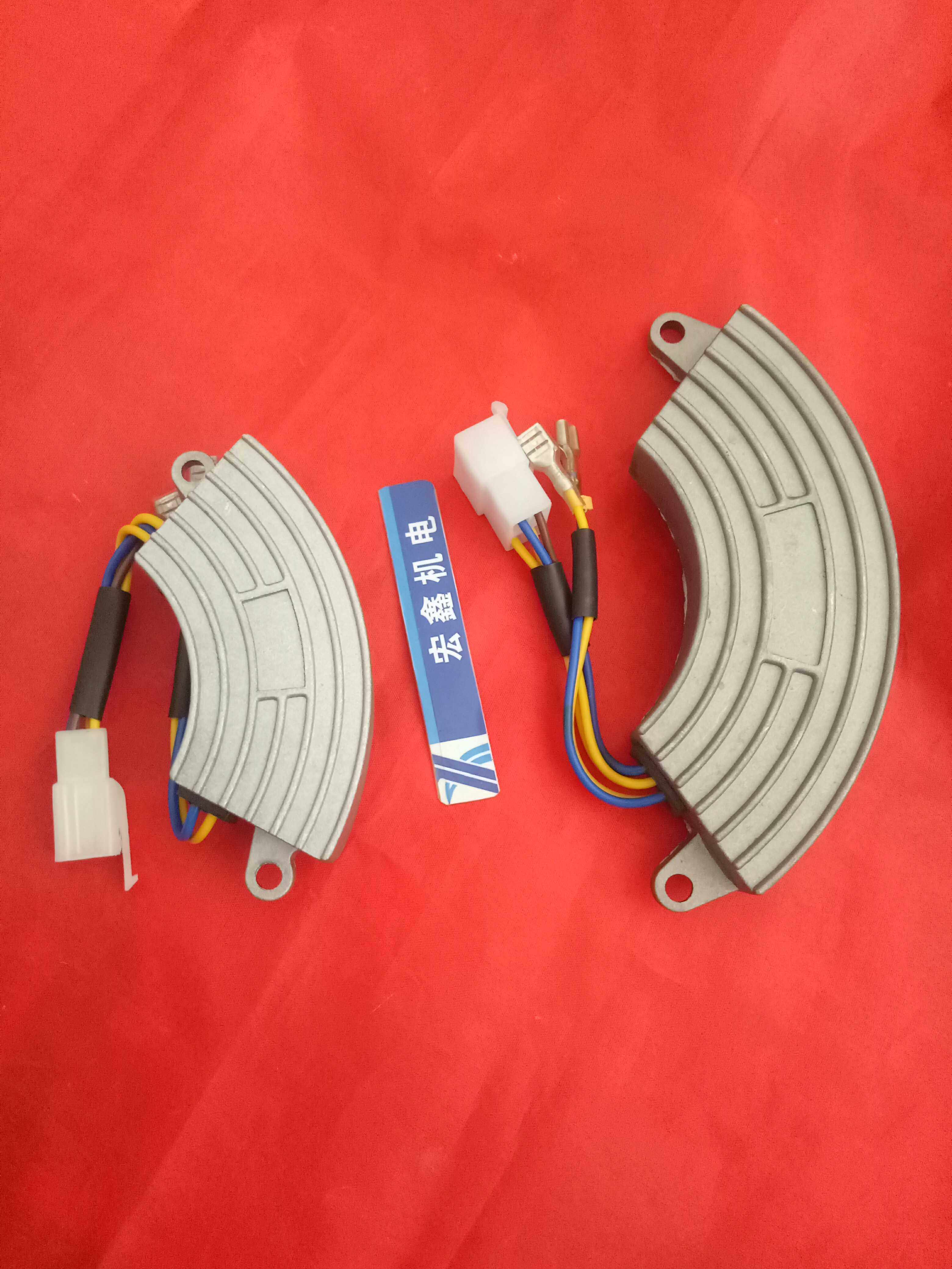 汽油发电机配件2/3kw5/6.5/8千瓦单项三相调压器AVR整流器稳压器