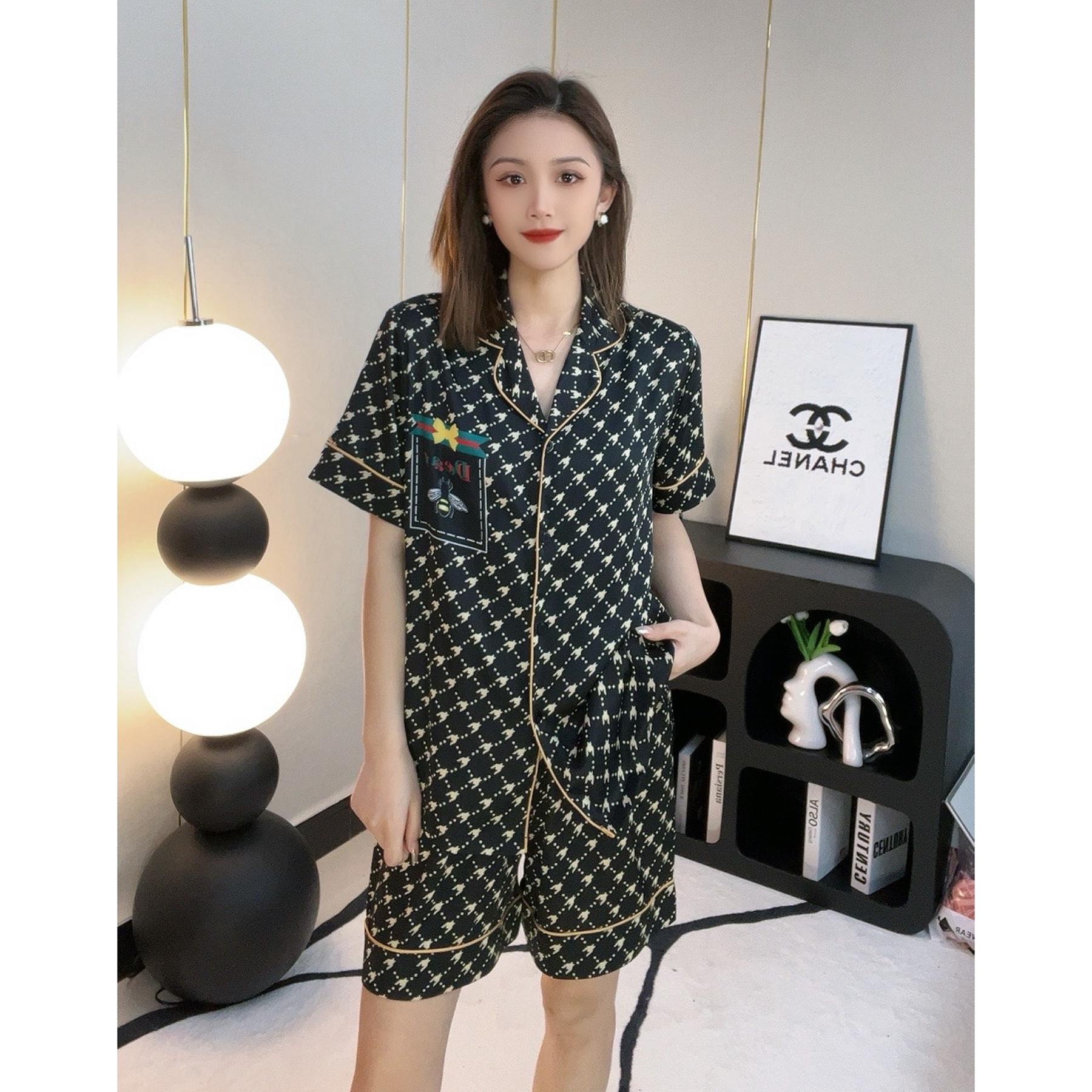 小蜜蜂夏季睡衣女款爆款2026新款家居服短袖三件套高级舒适轻奢