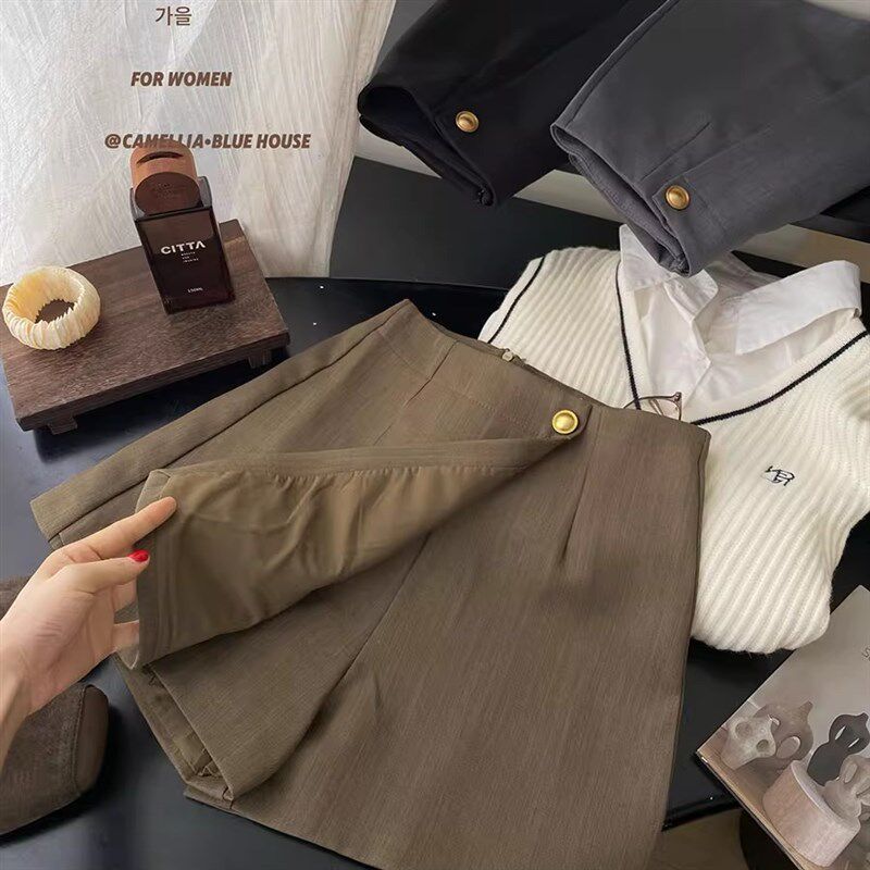 法式高级感一粒金扣西装短裤女秋季高腰黑色A字裙裤气质显瘦靴裤