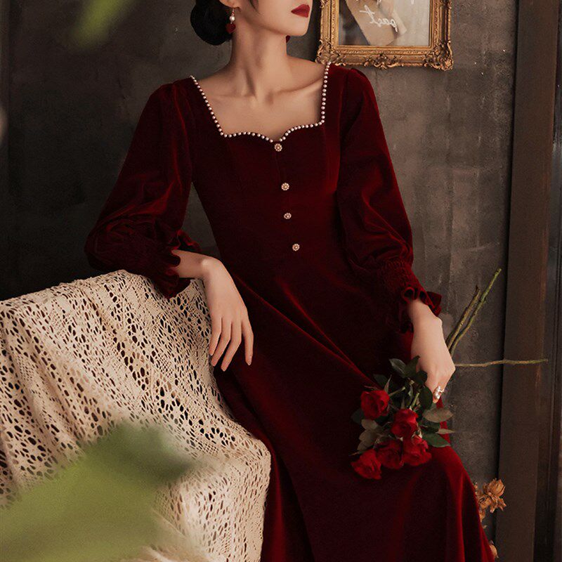 新娘敬酒服长袖冬季平时可穿小个子高级感红色回门订婚礼服连衣裙