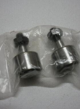 滚轮轴承, 螺栓型滚轮滚针轴承CF4 (KR12) CF4B.