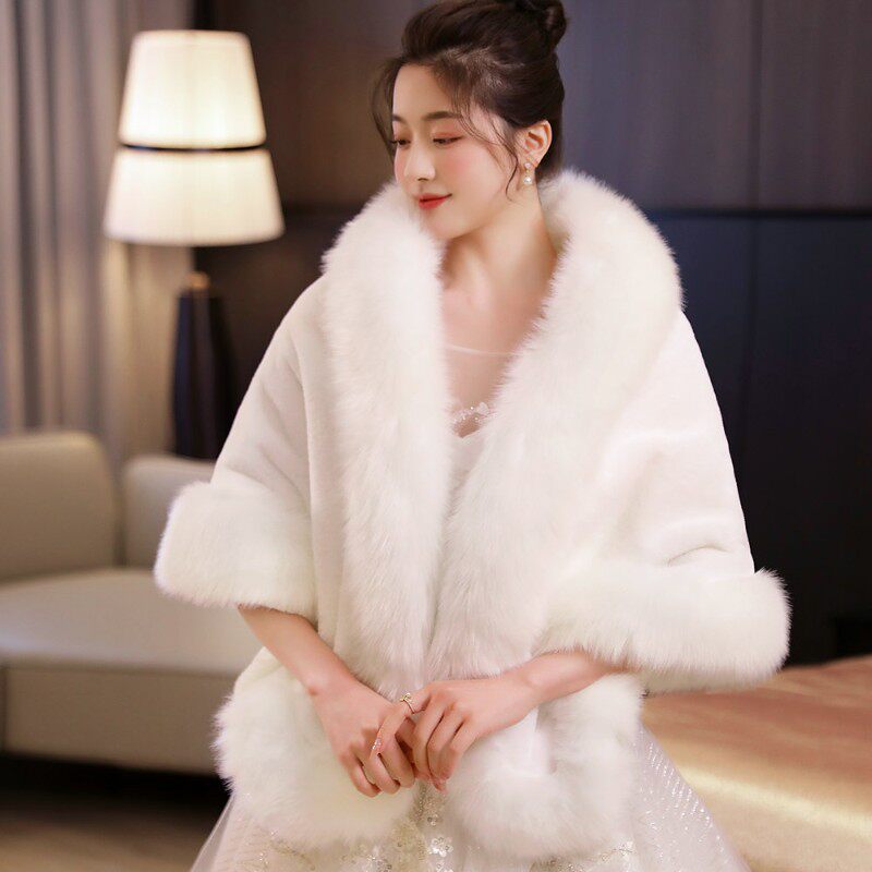 新娘婚纱披肩秋冬结婚保暖外套敬酒服旗袍伴娘礼服红白色加厚皮草