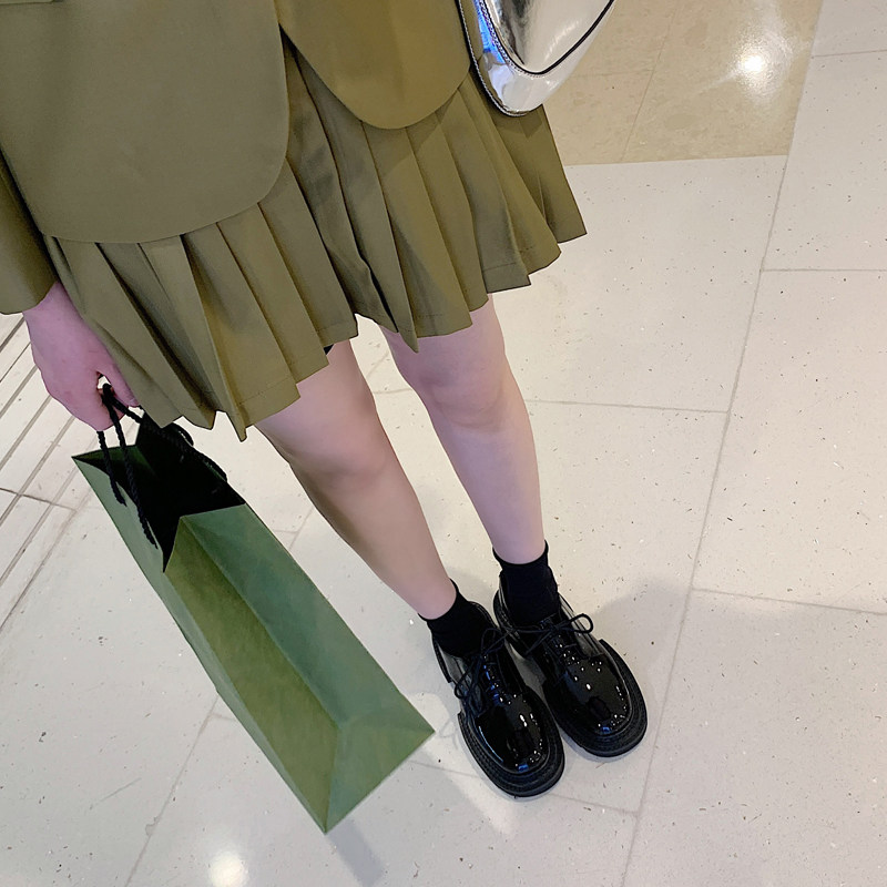 不二橘 2021春季新款真皮粗跟英伦风小皮鞋松糕厚底漆皮单鞋女