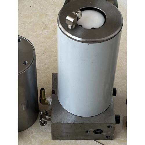 80t100T120吨卧式气动液压千斤顶助力泵器增加压泵老款助力器配件