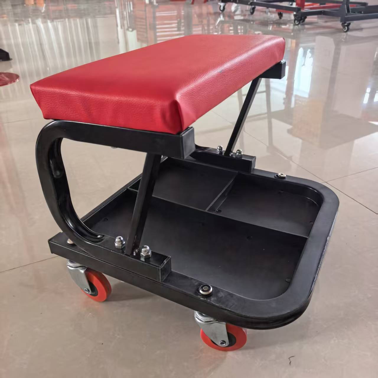 汽修多功能U型万向轮工具凳
