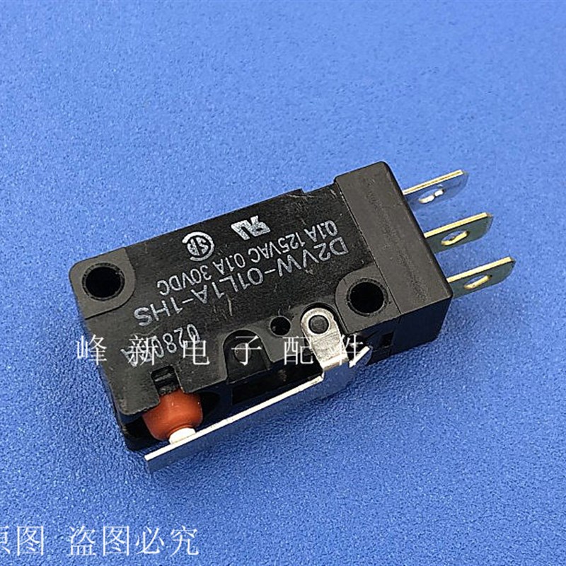 D2VW-01L1A-1HS日本0.1A125VAC 30VDC防水尘微动行程限位开关
