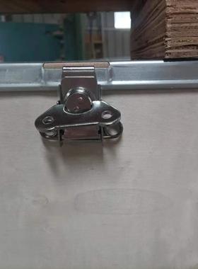 免熏蒸钢蝴蝶卡出扣带组装板带轮物流运输拆IYD卸拼装胶合口包装