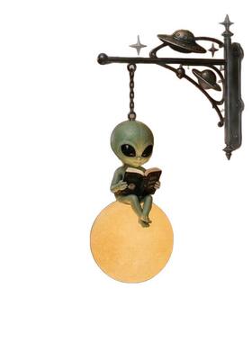 跨境新款Alien Moon Reading Lamp外星人月球阅读灯家居书架装饰