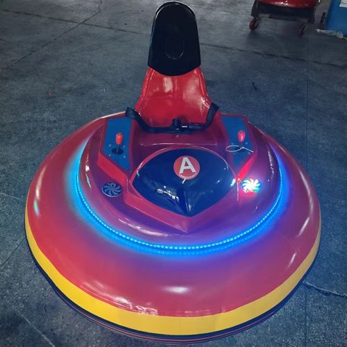 碰碰车儿童游乐场广场游乐碰碰车亲子电动漂移碰碰车广场游乐设备