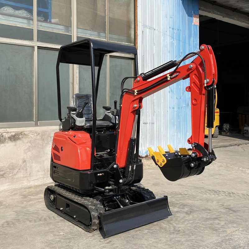 小型挖掘机工程破碎挖沟农用钩机工厂果园大棚08型12型微型小挖机