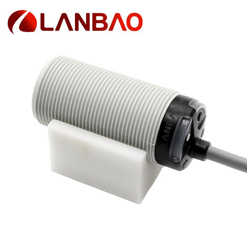 上海兰宝CR30XSCF15DNOY一体式外壳15mm 远距离NPN电容接近开关