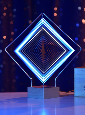 幻音熊机械方波模型创端桌面桌D搭潮玩装饰摆件几何岩神瞳