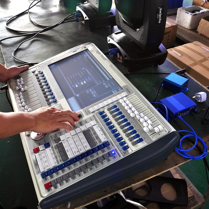 蓝色Artnet舞台灯光4口双向网络信号传输控制器4路输出DMX512控台