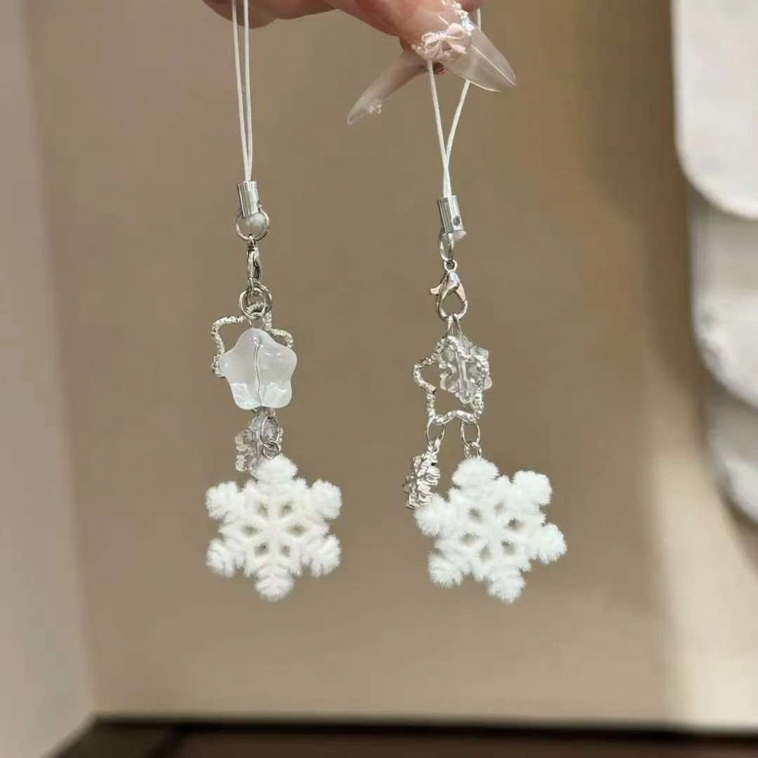 甜美圣诞雪花挂件冬日植绒雪花包包钥匙扣手机链圣诞节闺蜜礼物jy