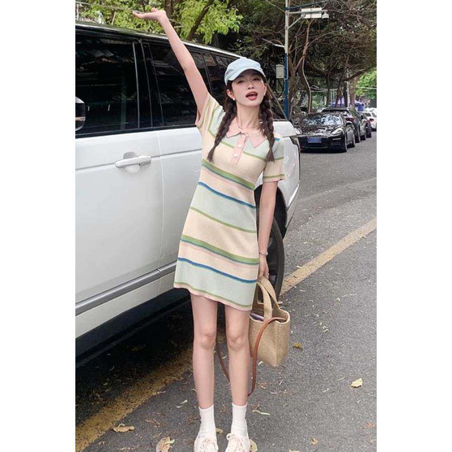 彩虹条纹冰丝领短袖连衣裙女夏装小个子气质显瘦法式针织裙子