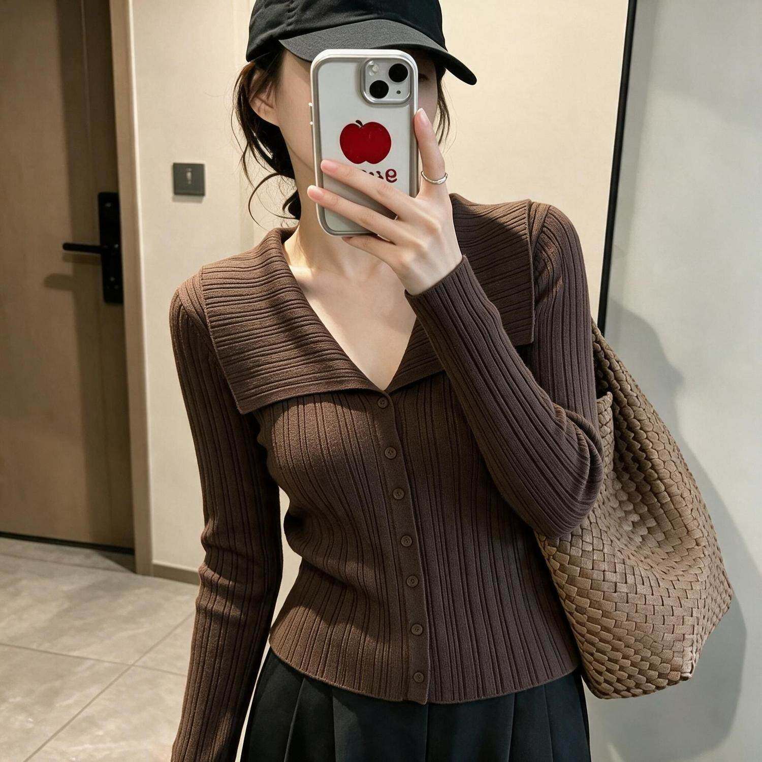 法式领大翻领针织衫女早秋竖条纹修身显瘦单排扣短款打底上衣
