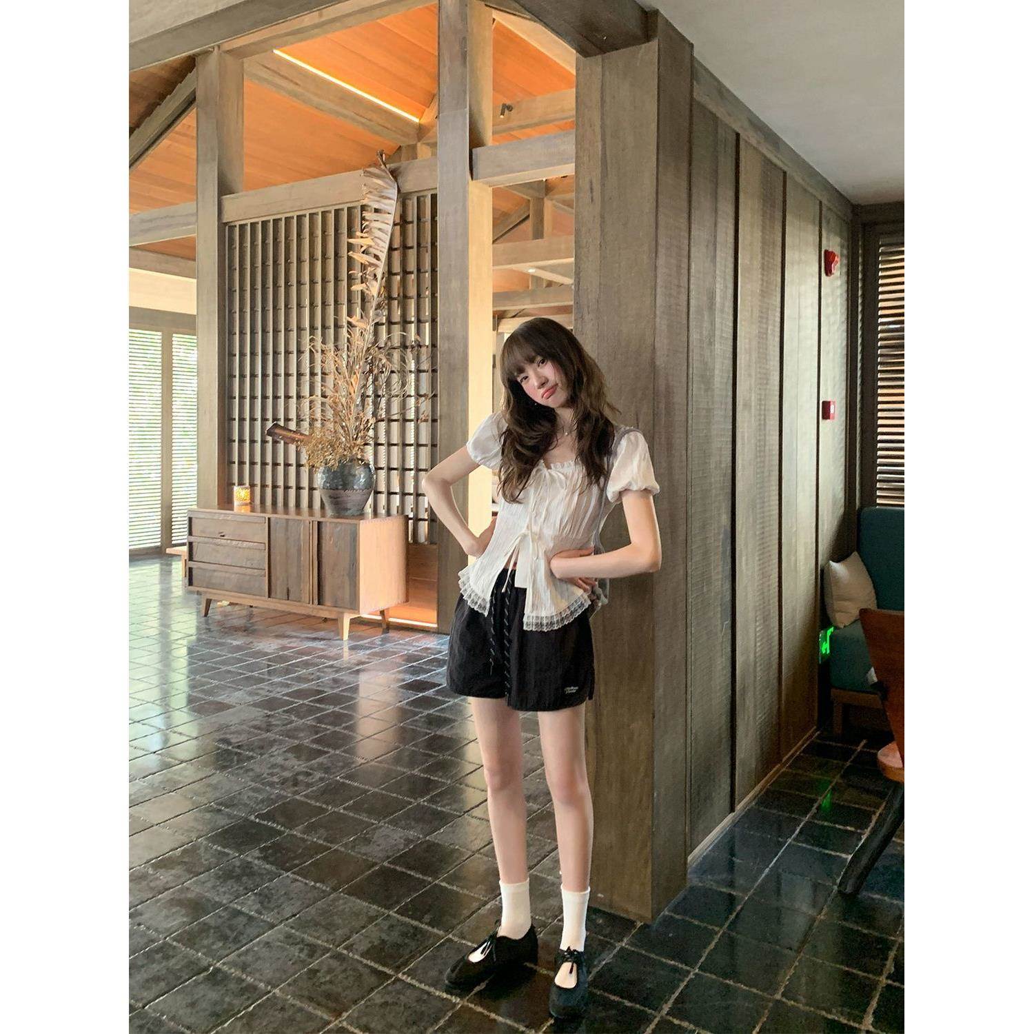甜美风蕾丝边绑带短袖衬衫女夏季洋气法式小衫独特设计感别致上衣