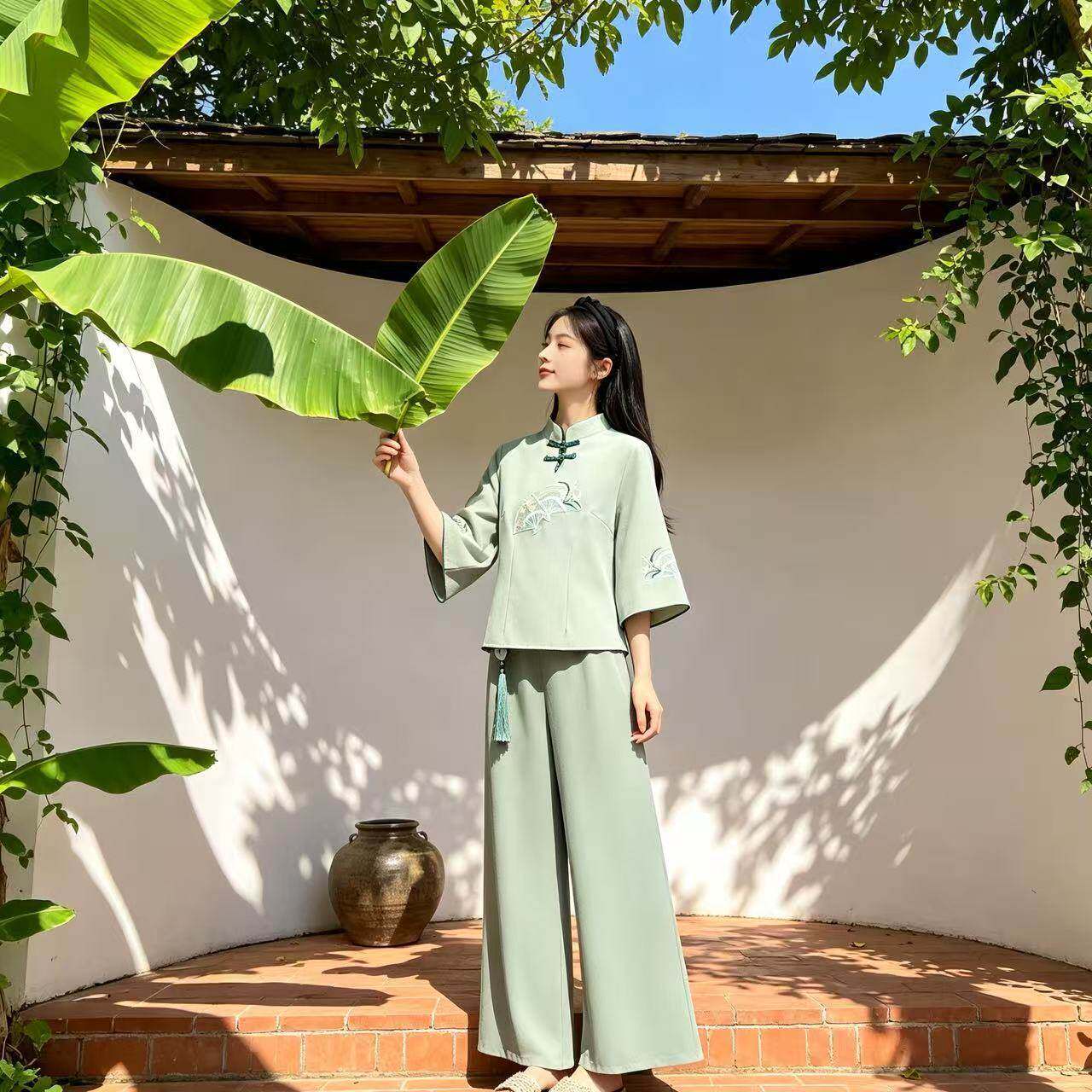 春秋磨毛复古风绣花民族七分袖上衣唐装茶艺流苏阔腿裤工作服套装