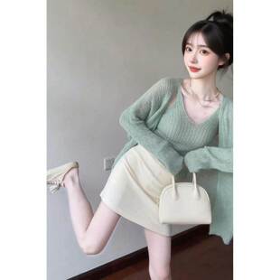 韩系氛围感穿搭女春季显瘦高级感慵懒风针织开衫吊带背心两件套潮