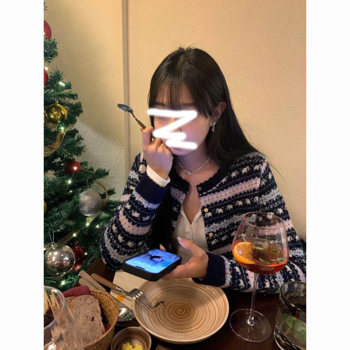 藏青色卡通提花毛衣外套女新款冬季复古费尔岛针织开衫上衣潮