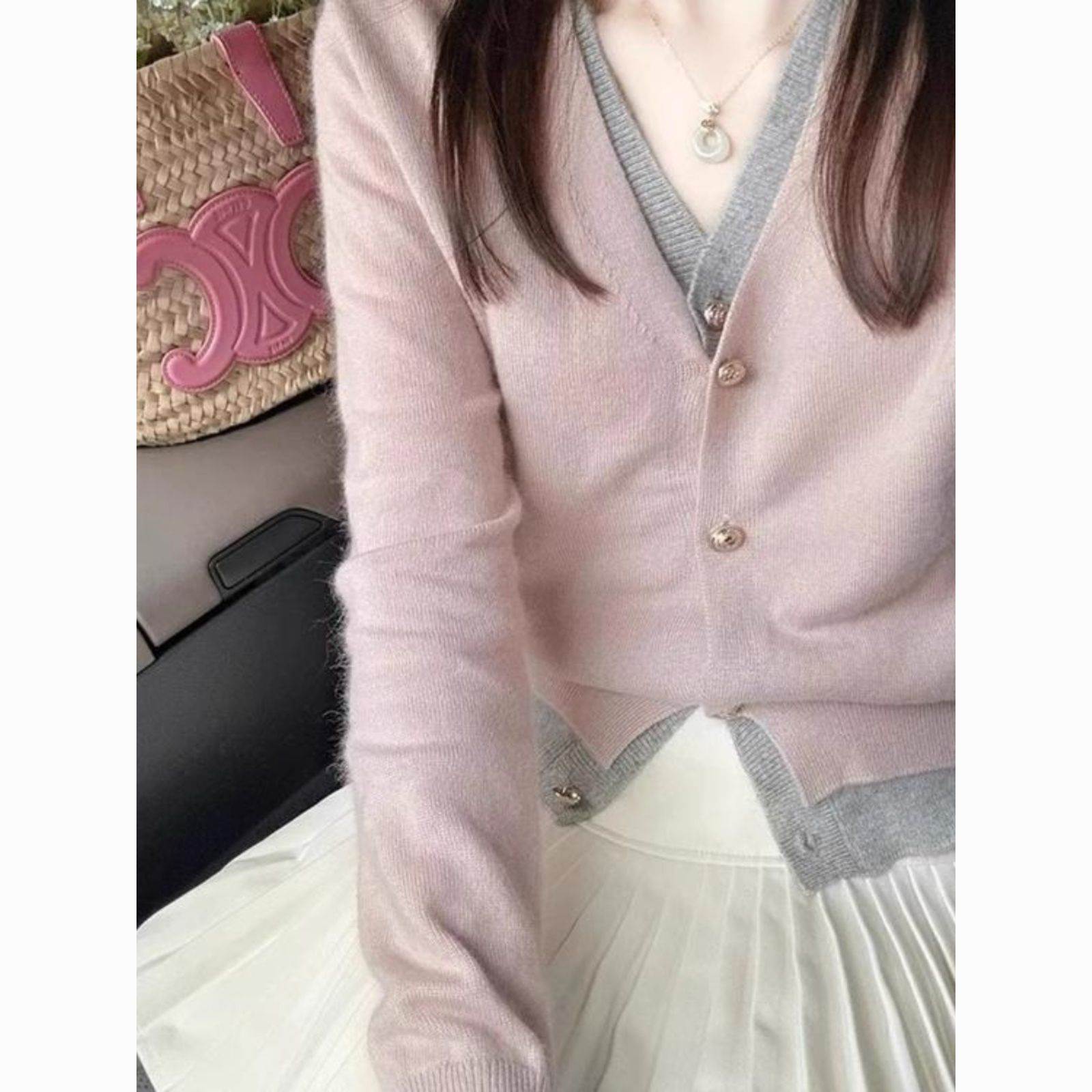 韩系小香风假两件粉色领针织开衫女春秋设计感短款毛衣外套上衣