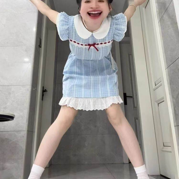 娃娃领蓝色小飞袖格子连衣裙女2026夏季新款可爱减龄小个子公主裙