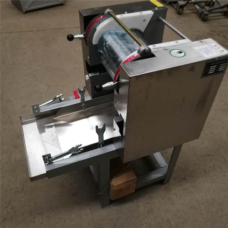 水饺店面皮压馆面机饨压面皮机面一机多用条机馄58视频