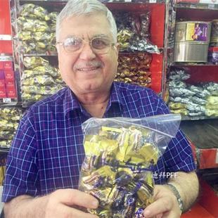 现货 迪拜特产Arabian Delights牛奶巧克力椰枣夹心杏仁 散装500g