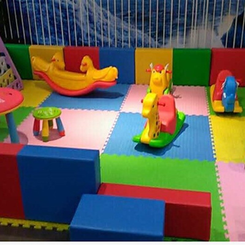 厂家儿童球池沙池幼儿园软包围栏决明子沙池儿童游戏区防撞围挡栏