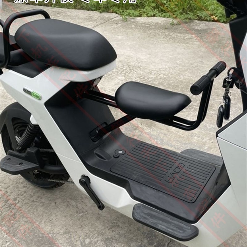 小牛电动车F100配件大全F0脚踏儿童座椅前置储物盒前篮尾货架改装