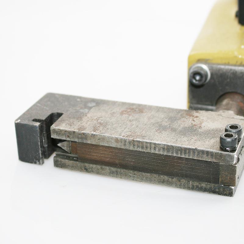 L5直冲龙横向铆龙骨钳轻QL5横向接钢骨钳铆接钳打孔钳免Q铆钉钳气