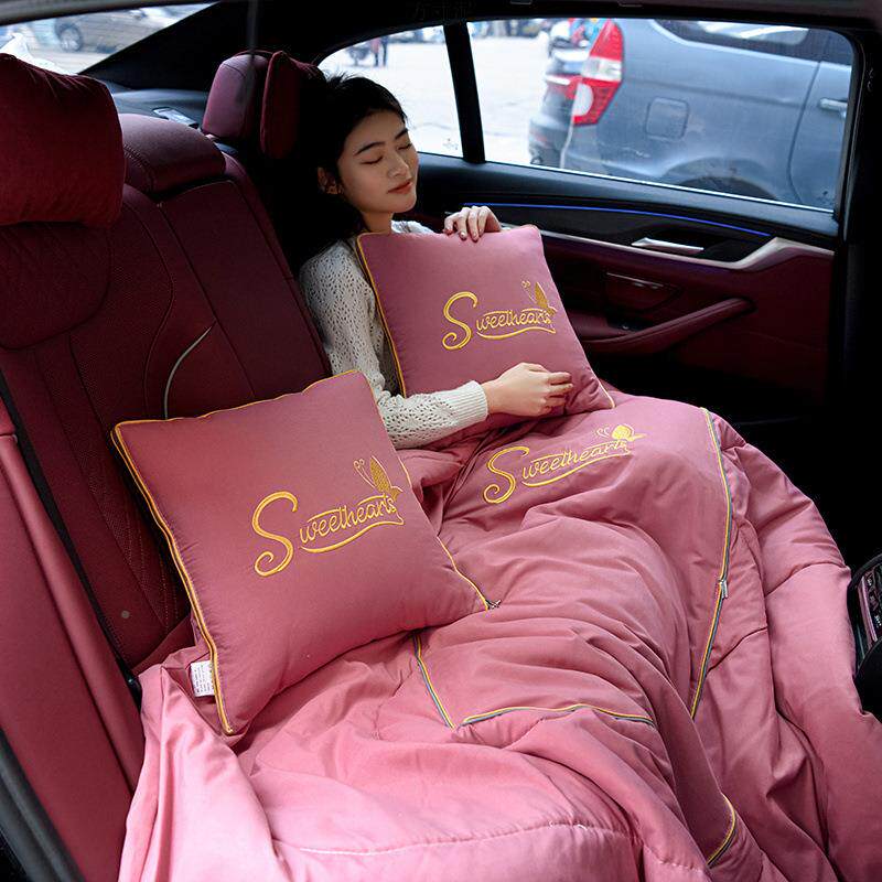 车载车抱枕被子两用四季通用二靠合一汽坤诚日用内抱枕垫被沙午睡