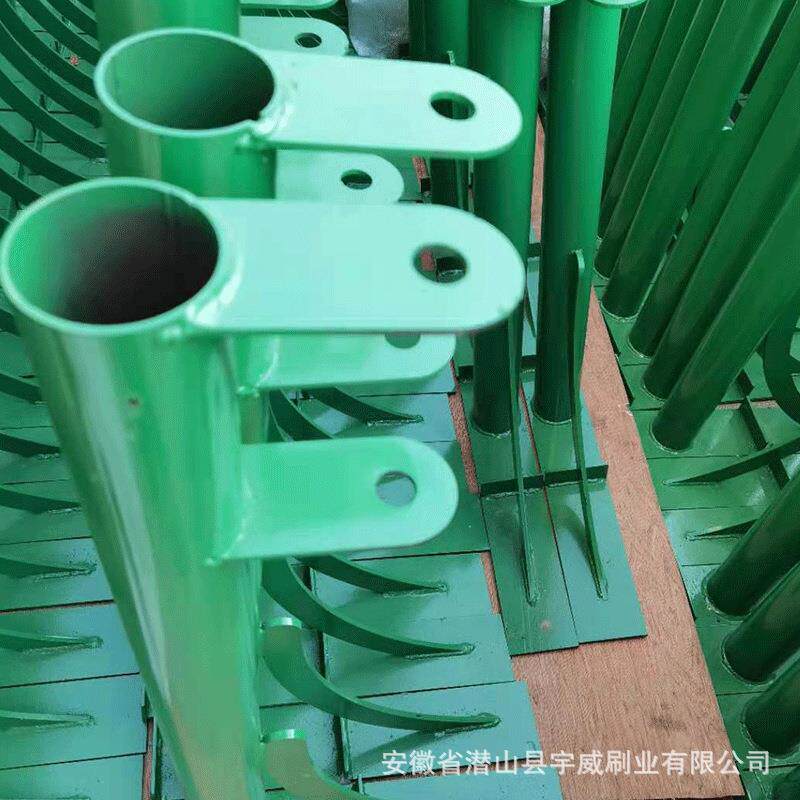 牛滚挠筒式牛体按摩旋转毛刷电动清洗刷体AAY摩器按奶牛蹭痒毛刷
