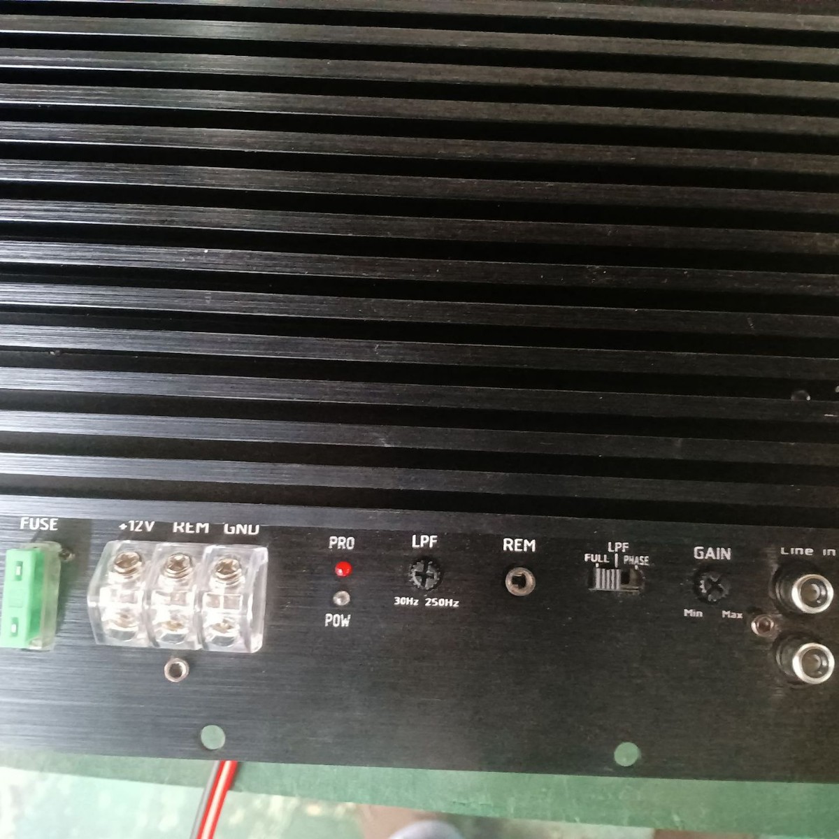 180W12V车载重低音功放板