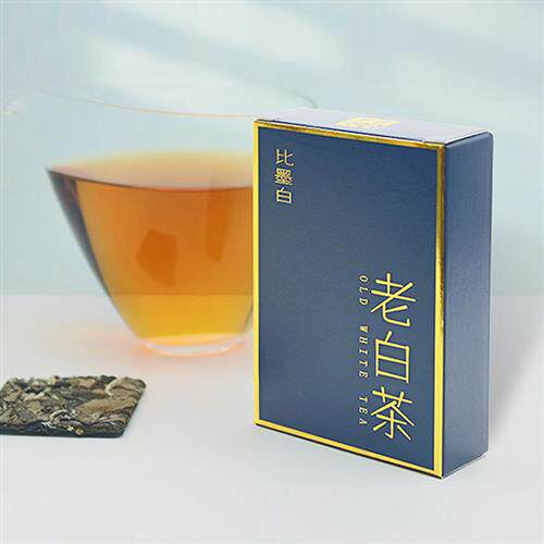 正宗福鼎白茶老寿眉小茶饼方片老白茶高山茶叶礼盒烟条包装500g