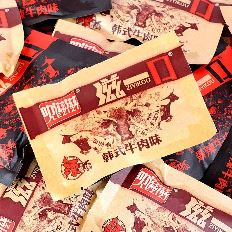 叻滋滋一口素牛肉辣条香菇肥牛8090后儿时怀旧小吃网红零食品年代