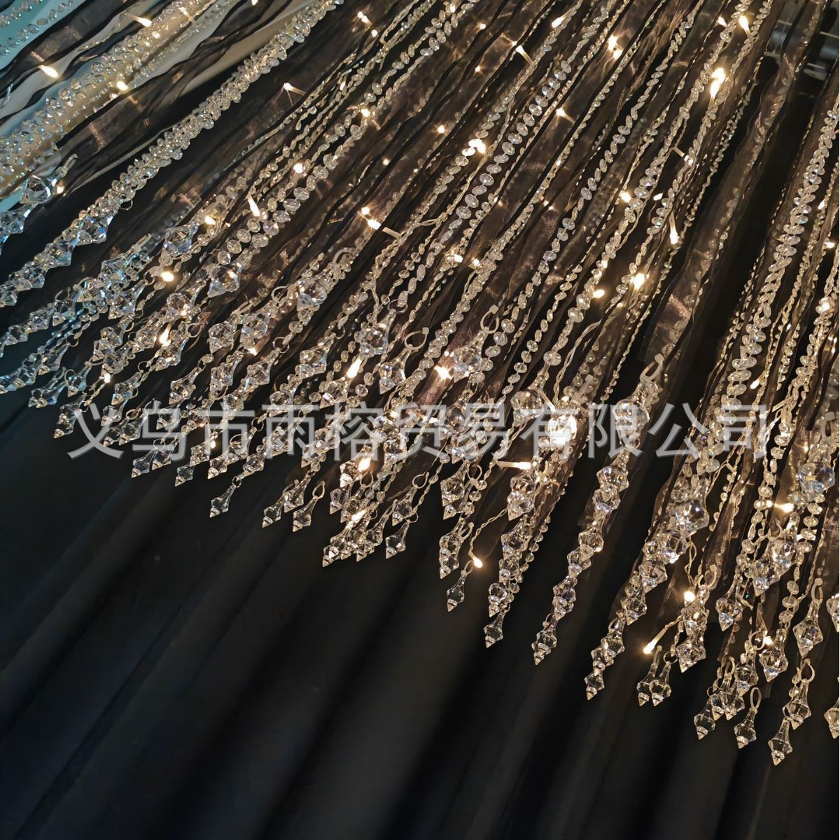 雨榕雪纱螺纹缎带亚克力珠链珠帘吊帘挂帘婚庆婚礼道具装饰带灯