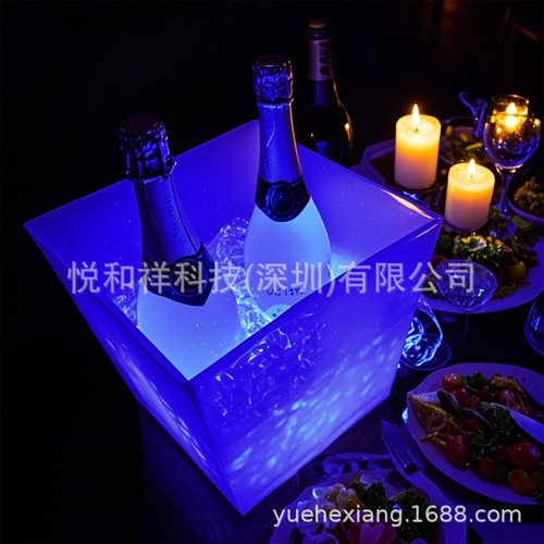 充电LED发光10L方形冰桶