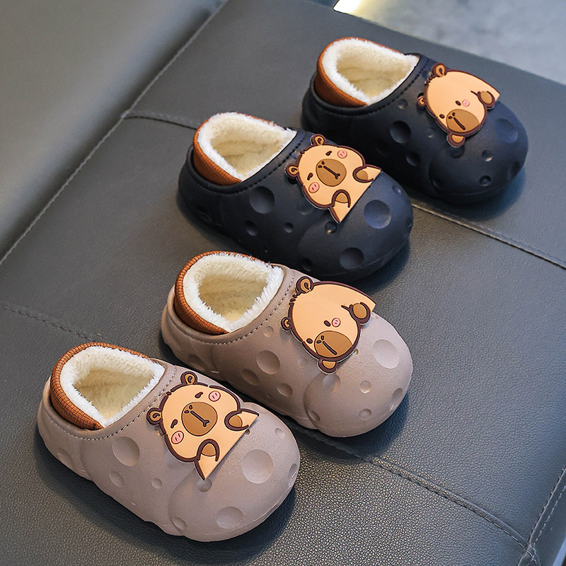 卡皮巴拉冬季儿童棉拖鞋男女童保暖加绒防水小中大童小孩包跟棉鞋