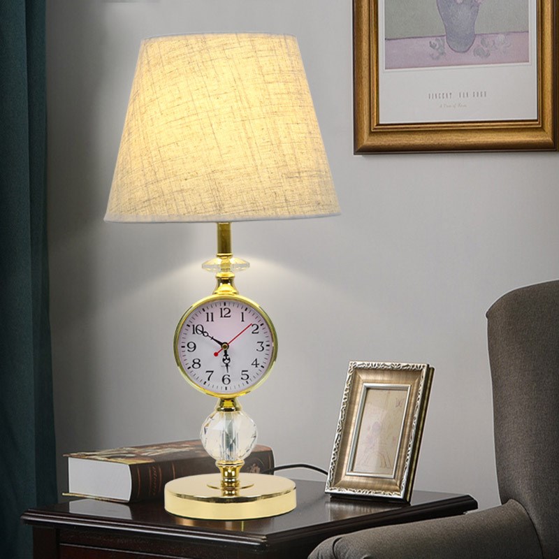 现代时尚水晶台灯卧室床头客厅调光灯饰轻奢温馨浪漫遥控结婚创意