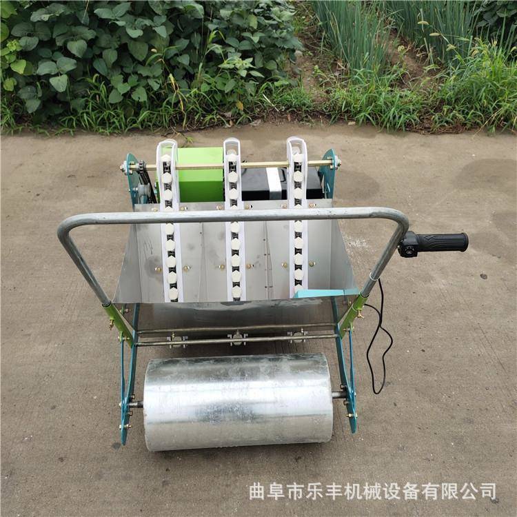 四多种型号轮车带大播种机小型种蒜播蒜型机大蒜自动播蒜种机号