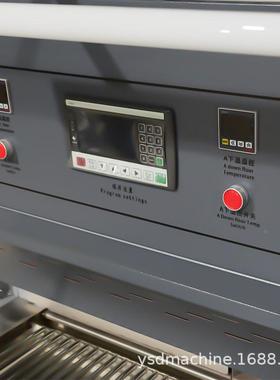 双工位滴自胶智能动烤模台PVC胶商烤箱软胶钥匙滴串89405品烘烤成