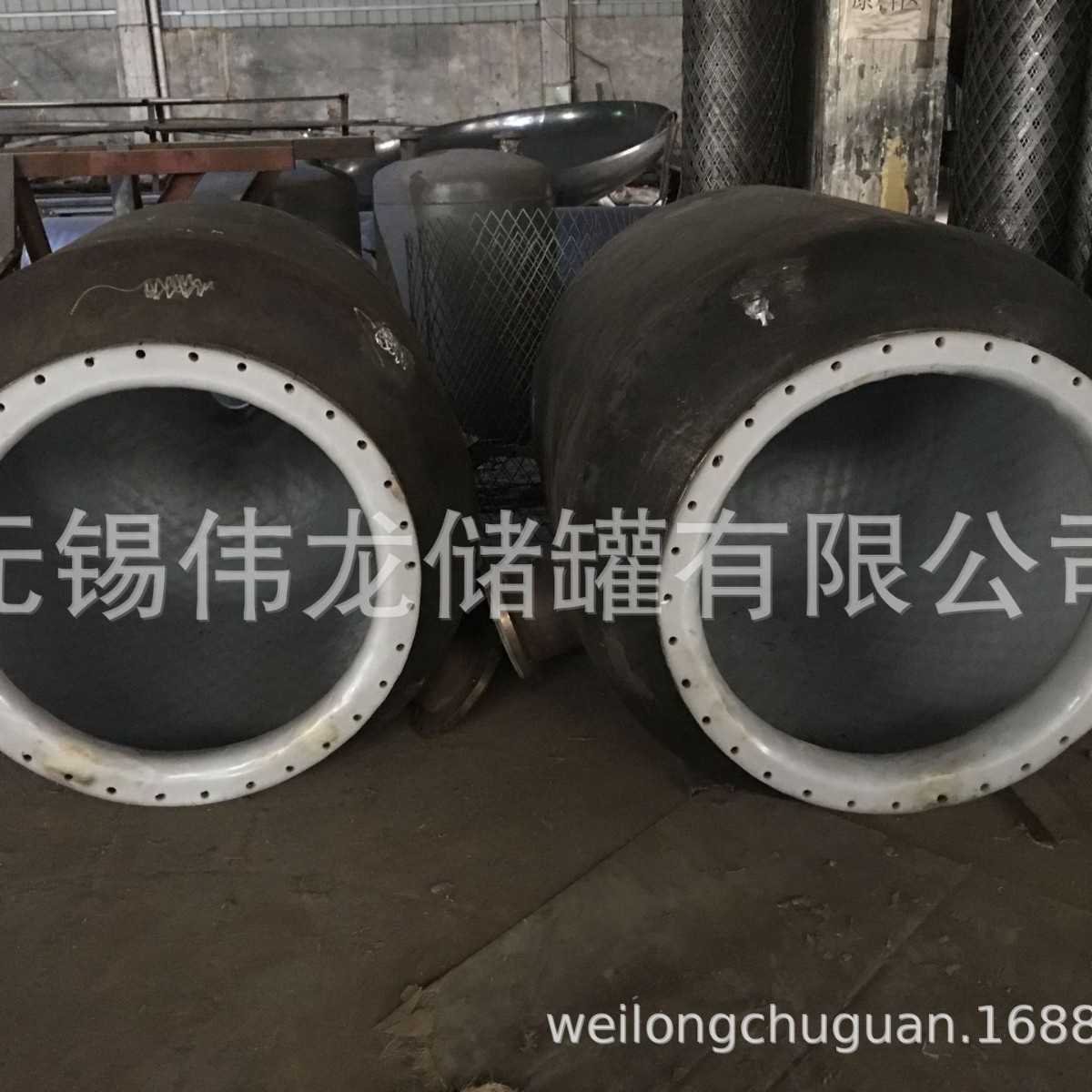 伟龙专业生产滚塑机储罐