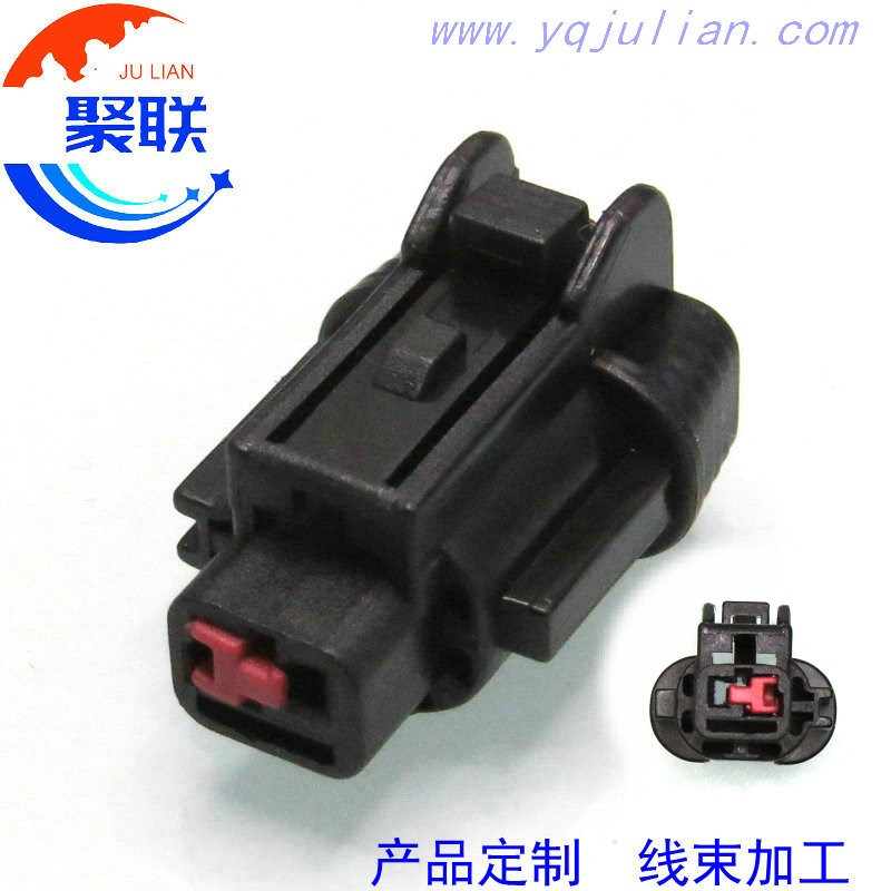 PB295-01020 适用于日产天籁风度逍客骐达冷气泵空调压缩机插头1P