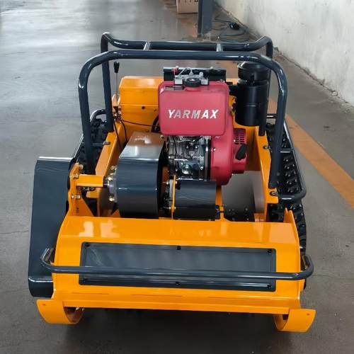 大坝坡作业履带式割控草机远距离果园碎草斜机DFO新款遥锄草机