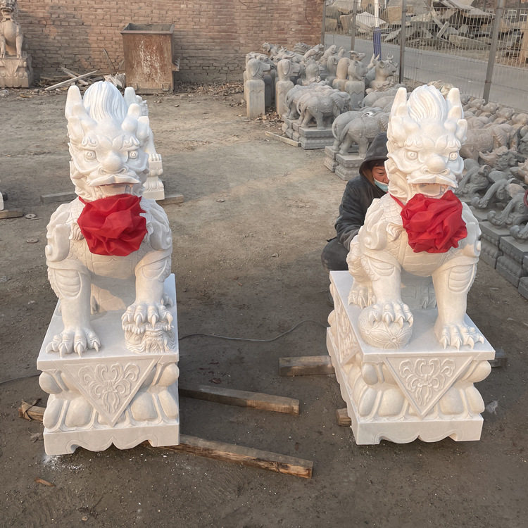 石雕汉白玉麒麟青石石头貔貅庭院祠堂酒店摆件龙爪款景观天然石