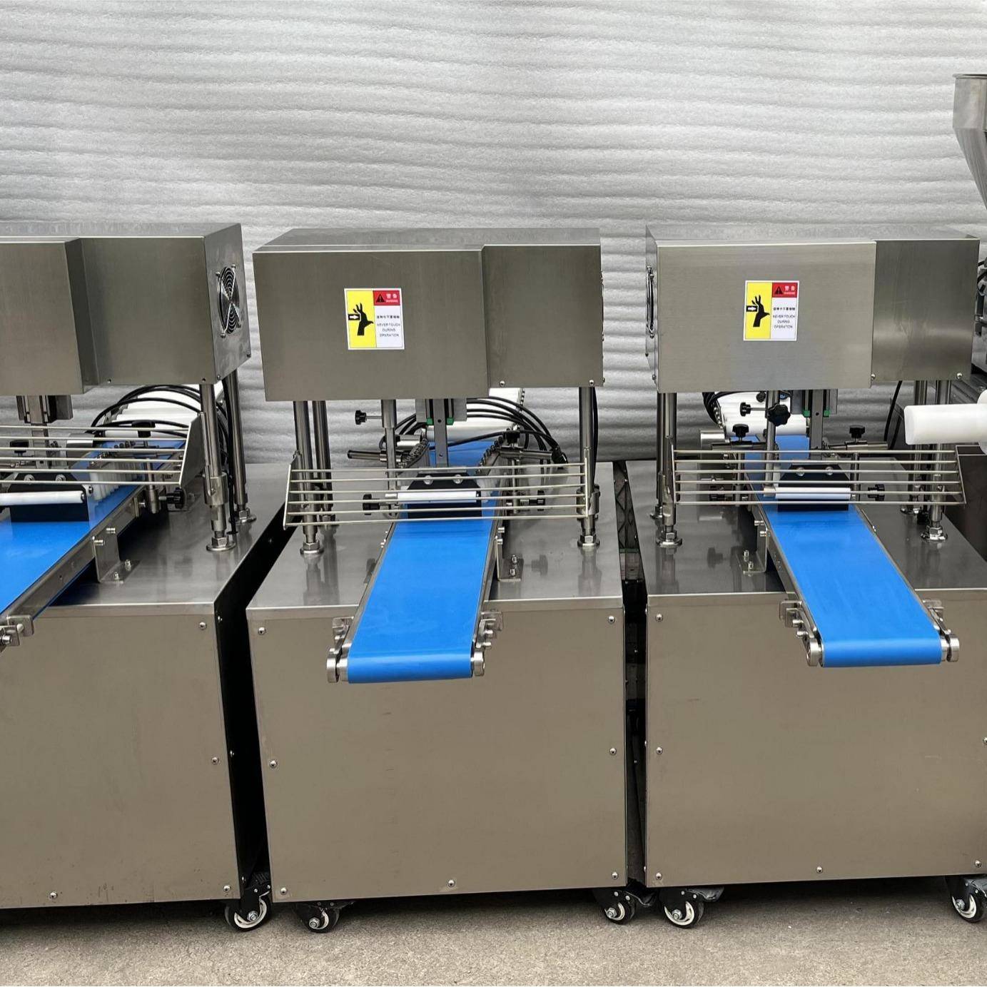 商用砍刀毛毛虫面包砍刀面团分割搭配酥饼机使用