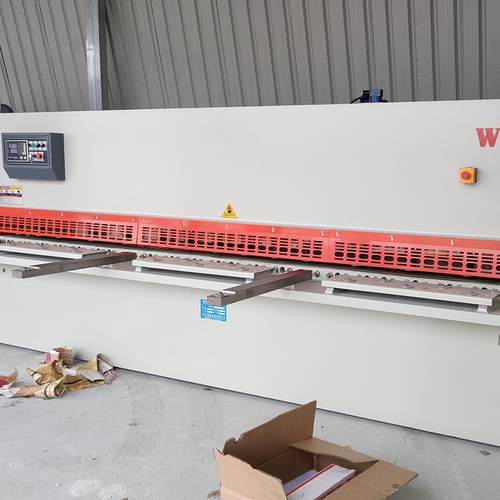 剪板机QC12K/8X4000液压摆式数控剪板机钣金金属数控板材机