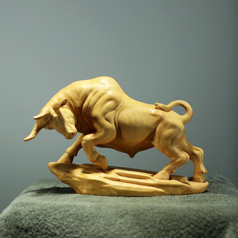黄杨木雕生肖牛办公室摆件华尔街牛转乾坤木质仿古开业礼品工艺品
