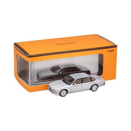 GCD 1:64捷豹XJR X300仿真合金汽车模型收藏摆件